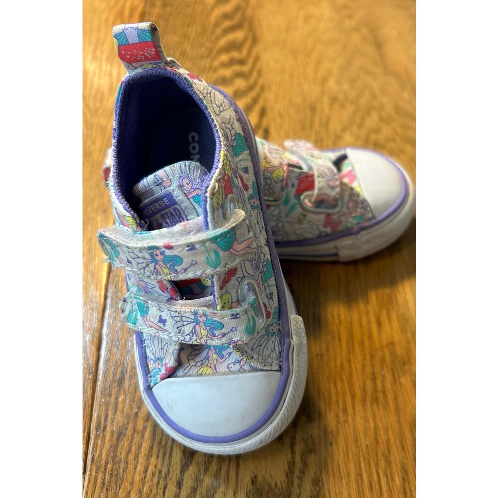 Converse Hook Loop Sneakers RARE Fairies Mushrooms Butterflies Infant Sz 4